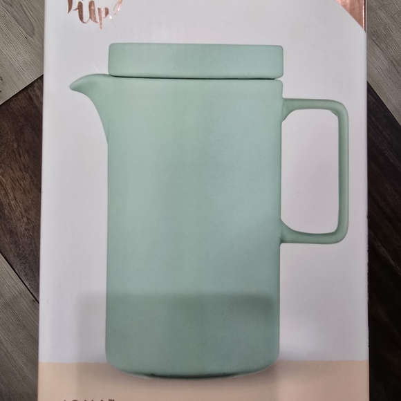 Tea Pot - Picture 3 of 3